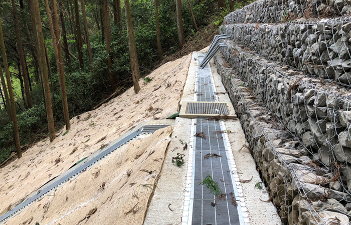 あきる野市養沢地すべり防止工事